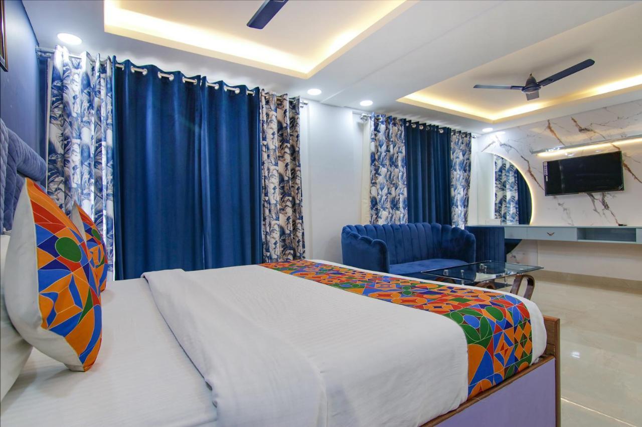 Fabhotel Satyam International Noida Luaran gambar