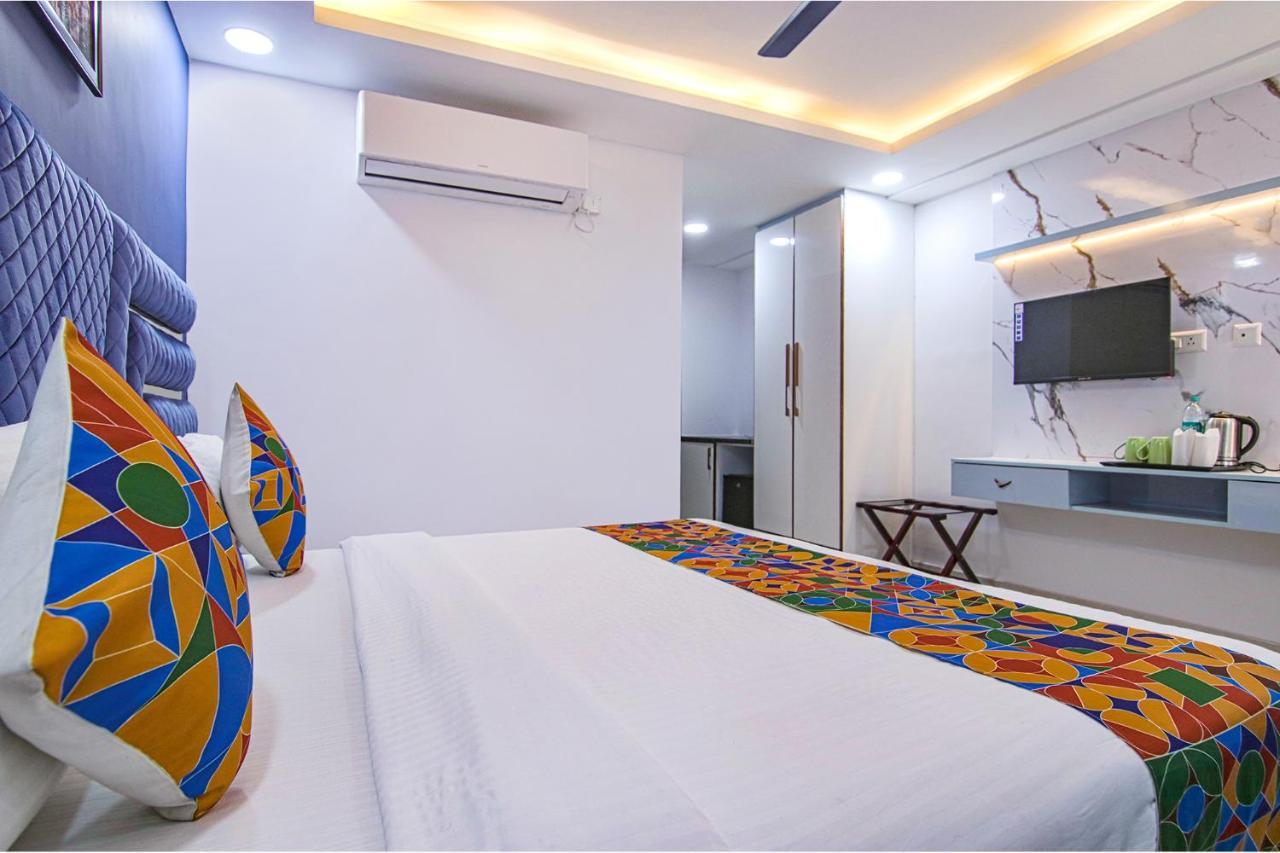 Fabhotel Satyam International Noida Luaran gambar