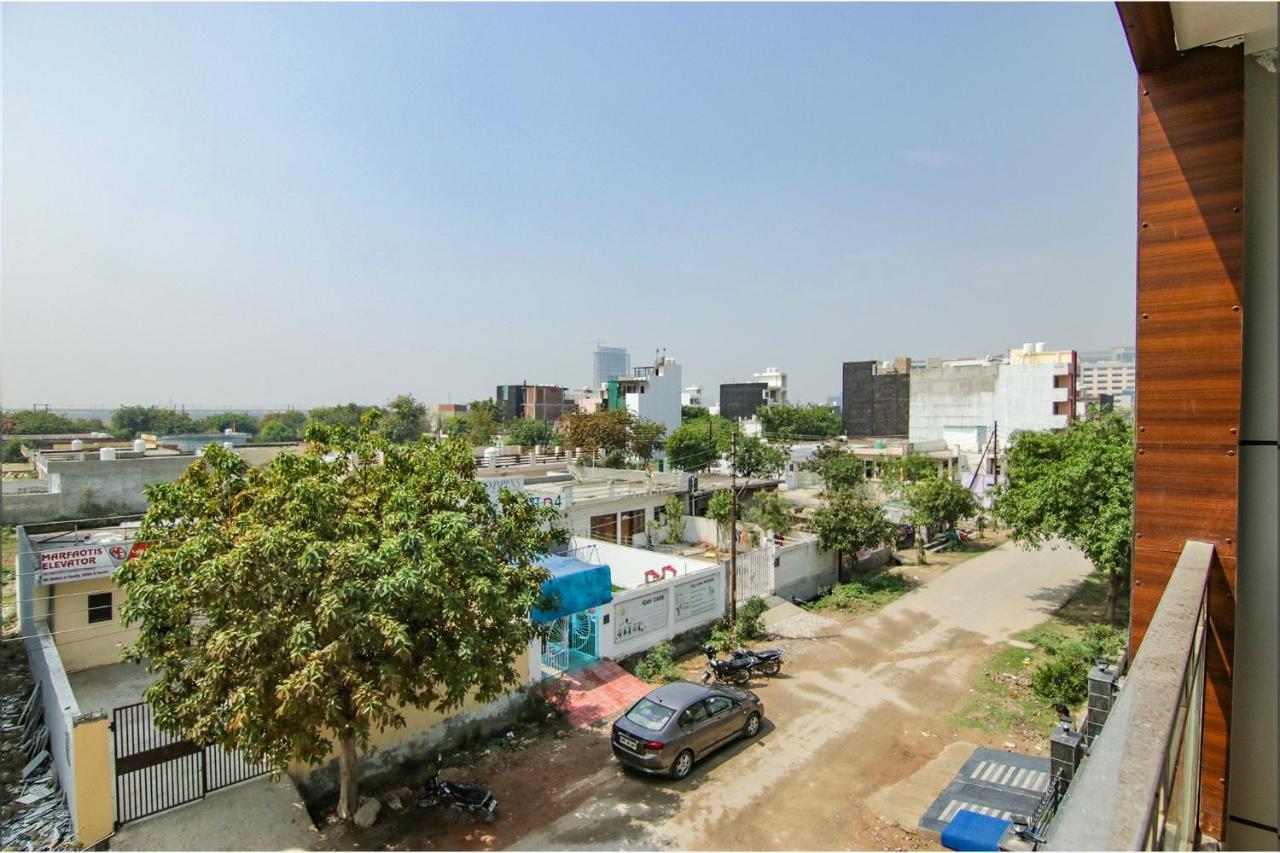 Fabhotel Satyam International Noida Luaran gambar