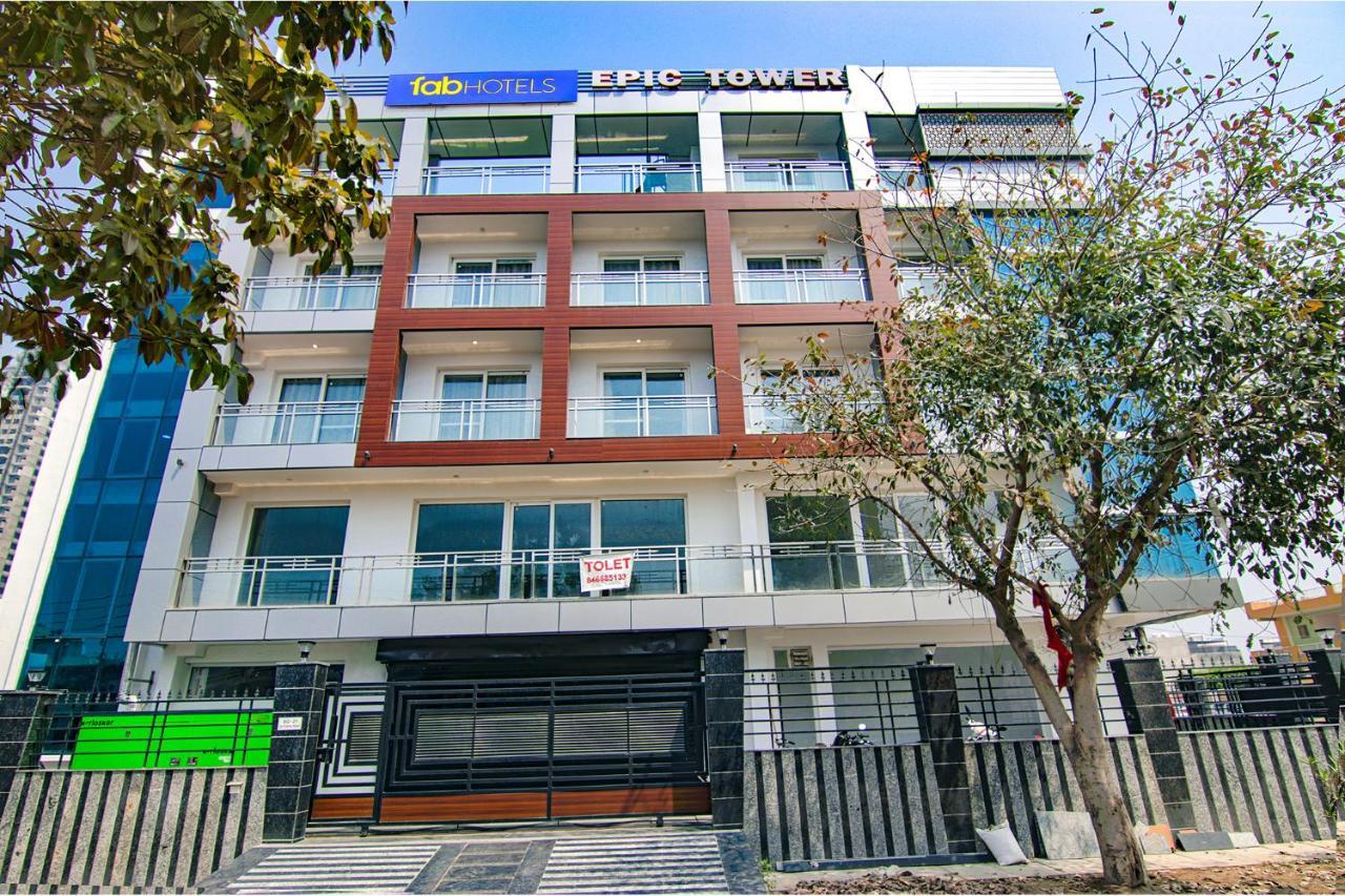Fabhotel Satyam International Noida Luaran gambar